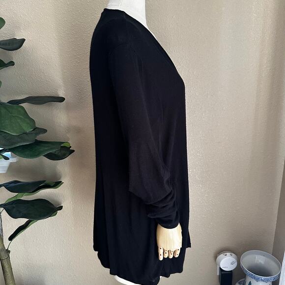 J.JILL Wearever Collection Black Cardigan L Rayon Spandex - Picture 2 of 9